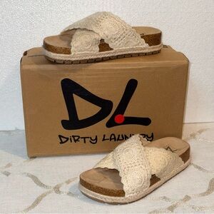 Dirty Laundry Tacoma Crochet Sandals Cream Slip-On Lug Sole Size 6